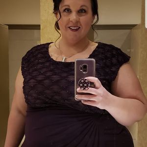 Meet your Posher, Jillian